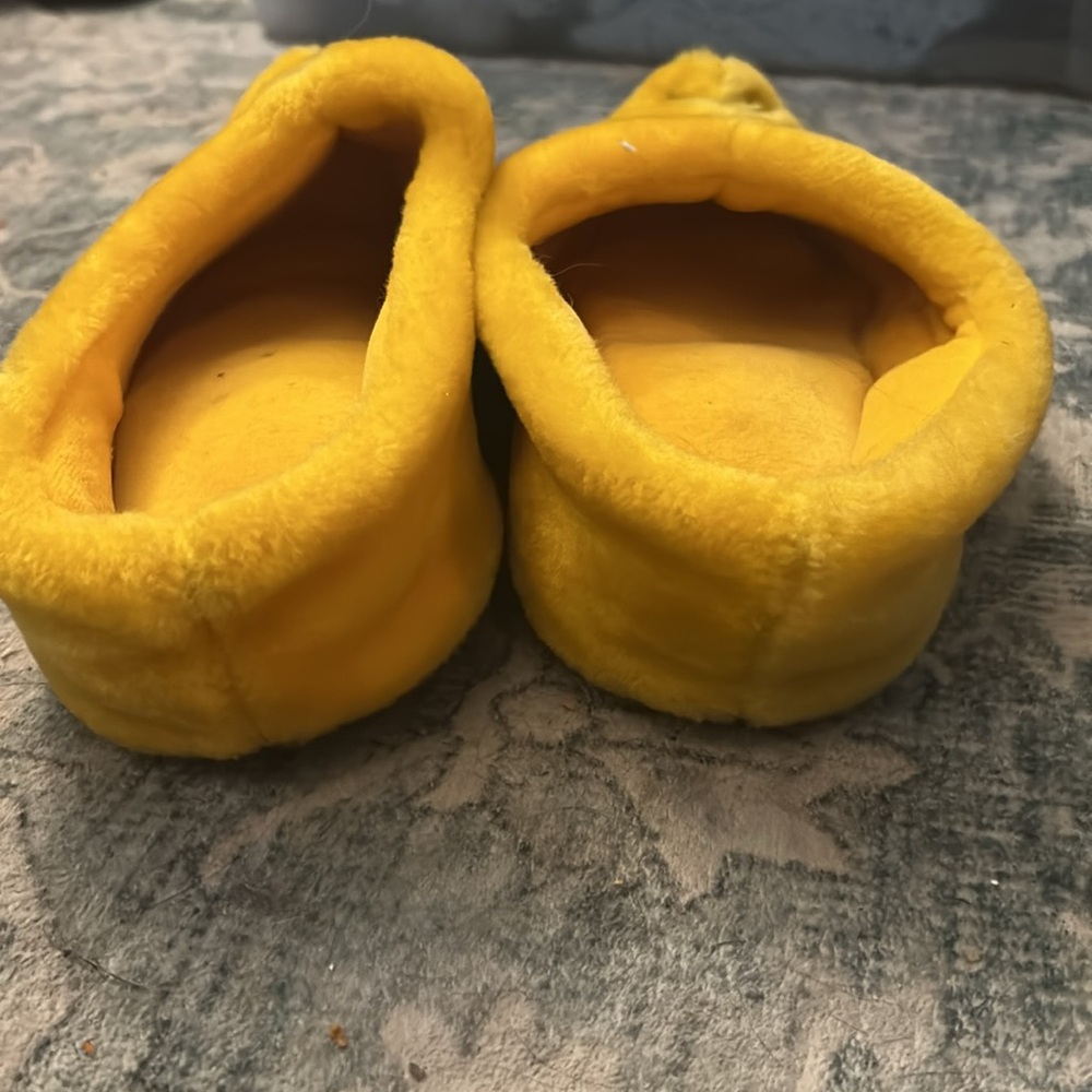 Cloggy Clog Style Yellow Soft Slippers - Picture 3 of 4